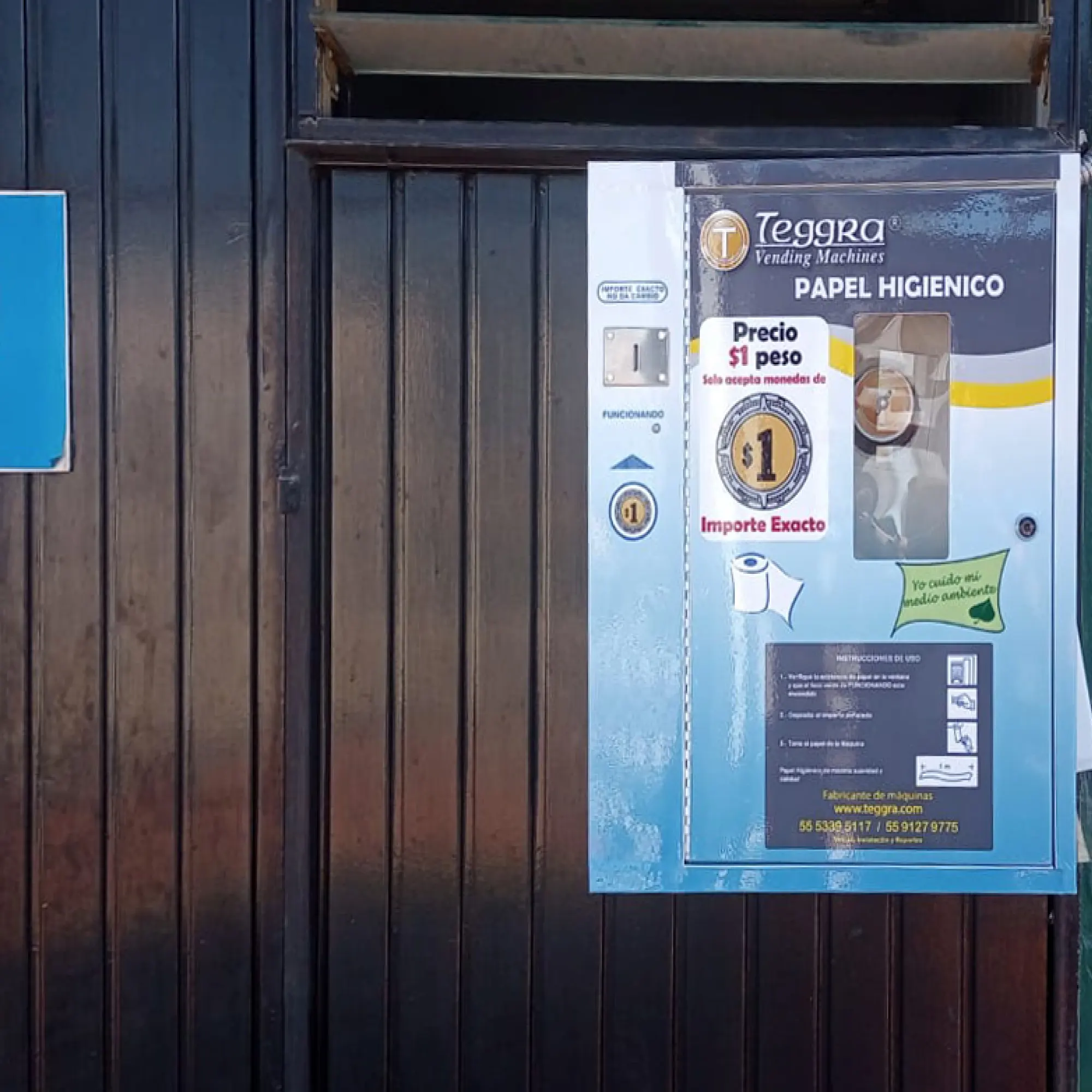 Máquina expendedora de papel higiénico modelo junior