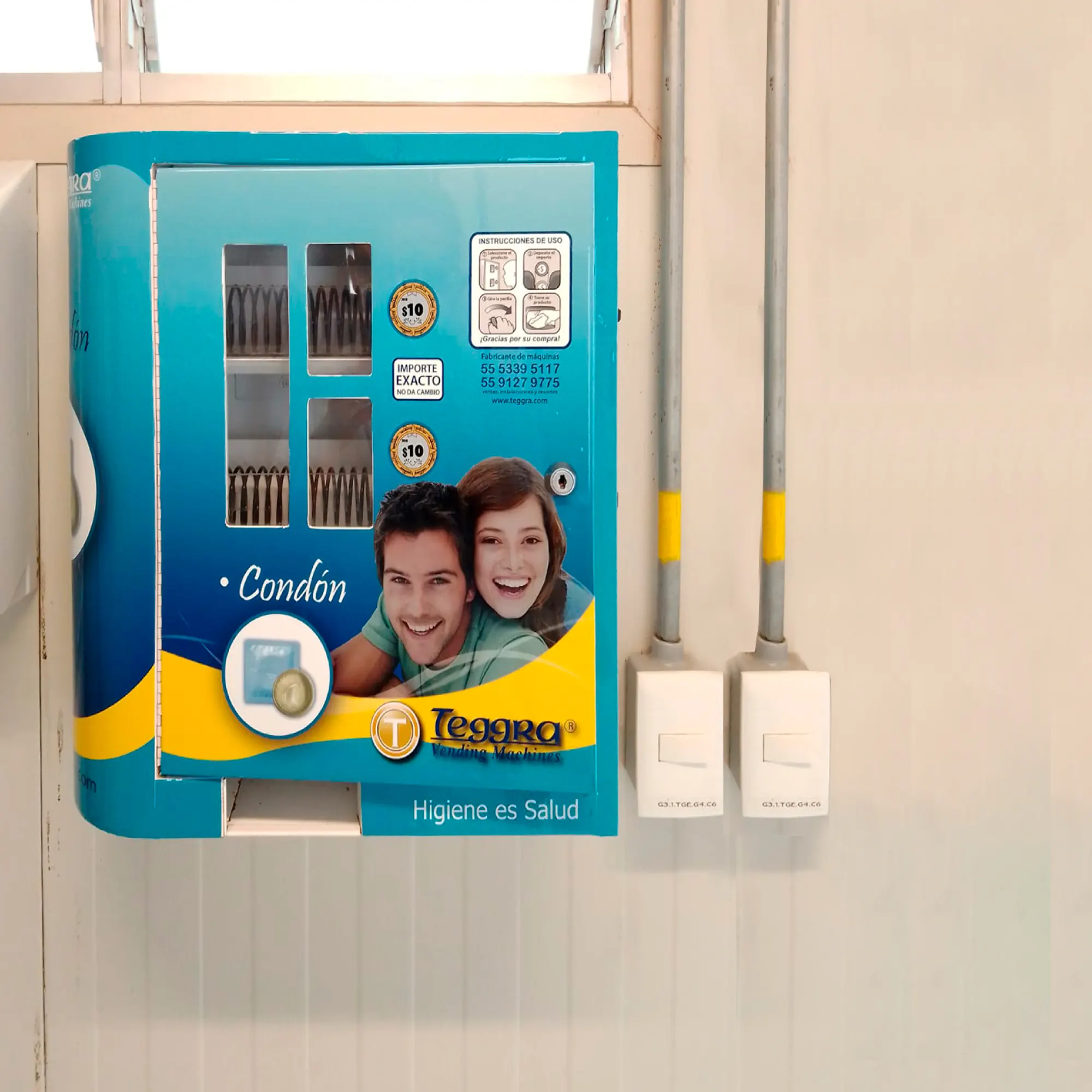 Máquina expendedora de condones modelo mini dos resortes